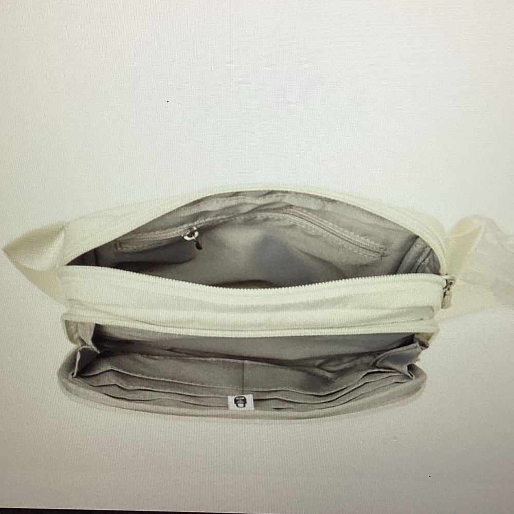 Baggallini White Crossbody Bag Modern Belt Bag BNWT 🤍🤍 - Picture 2 of 10